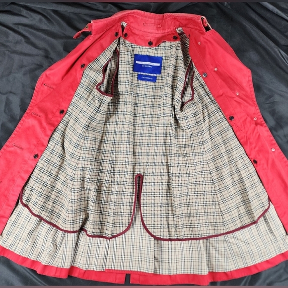 Burberry Blue Label Trench Coat Nova Check Red Asian Fit 36 US Size XS - Picture 3 of 6